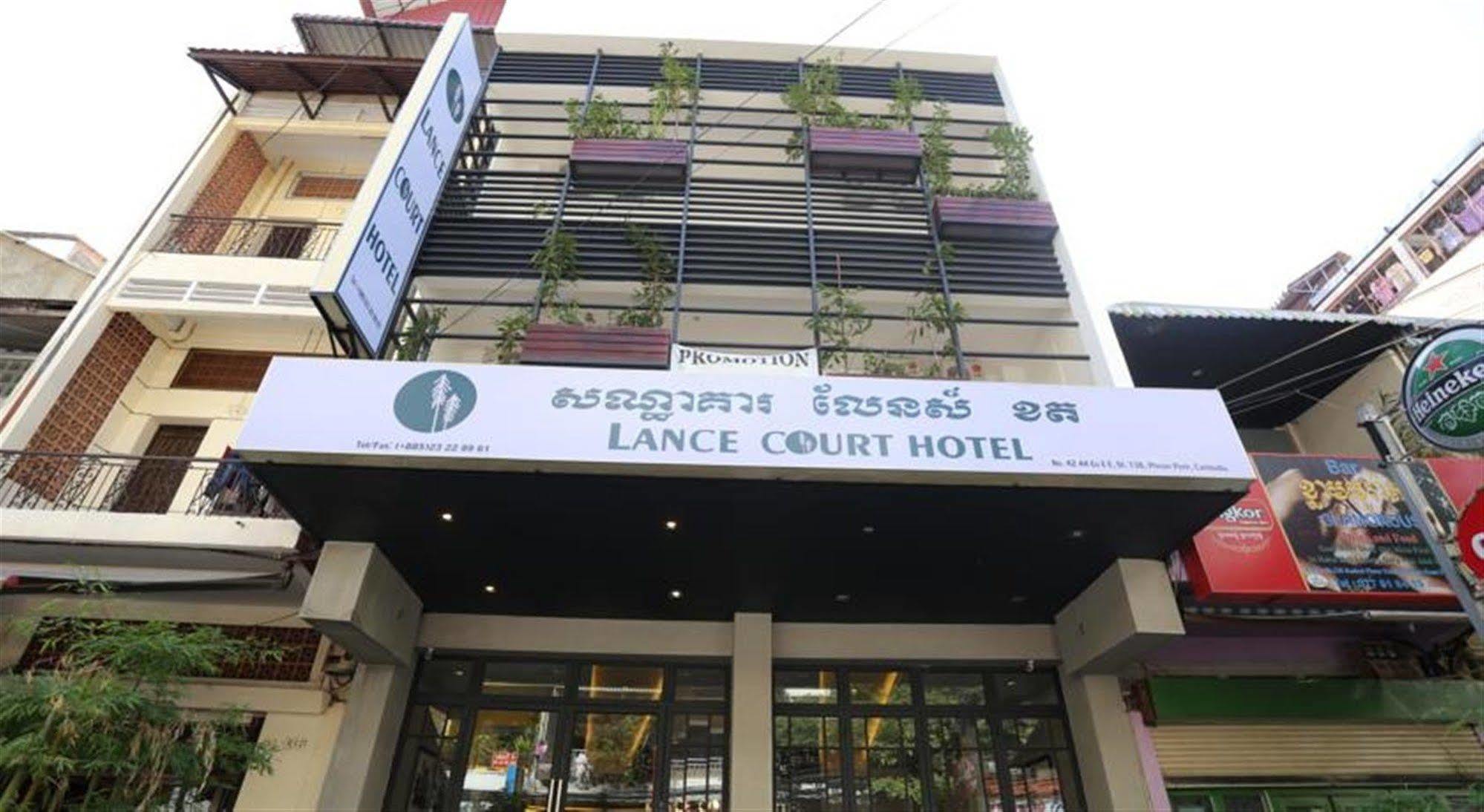 Secrets Hotel Cambodia Phnom Penh Exterior photo