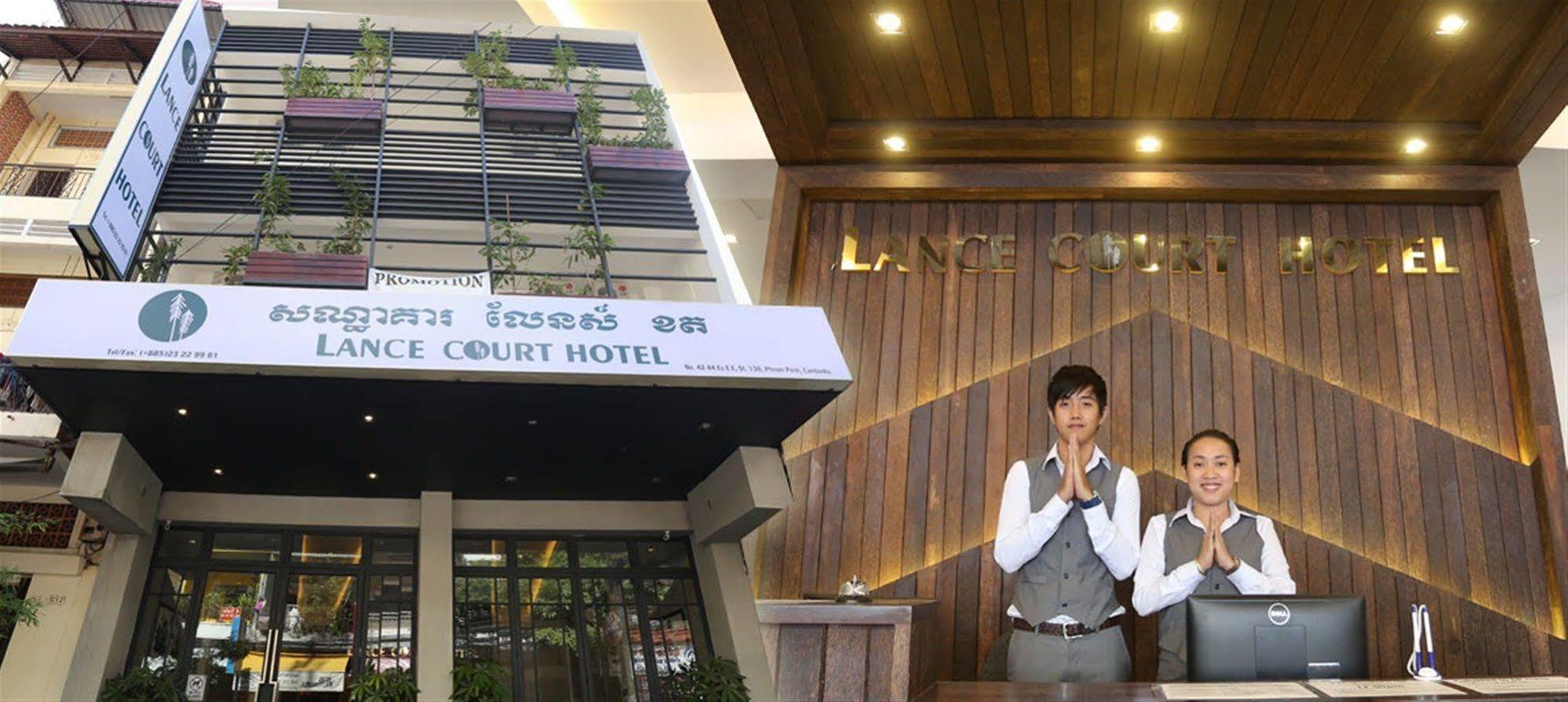 Secrets Hotel Cambodia Phnom Penh Exterior photo